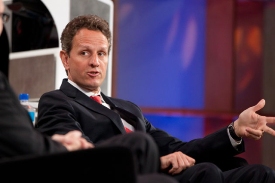 美國財(cái)長蒂姆·蓋特納(Tim Geithner)是參加本次峰會的級別的最高政府官員