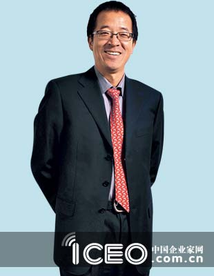 1986年畢業(yè)于西語(yǔ)系 1993年創(chuàng)立北京新東方學(xué)校