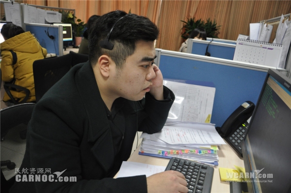 圖：西藏航空呼叫中心員工張歡