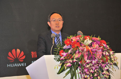 華為企業(yè)BG企業(yè)技術(shù)服務(wù)部總裁韓曉大會(huì)致辭